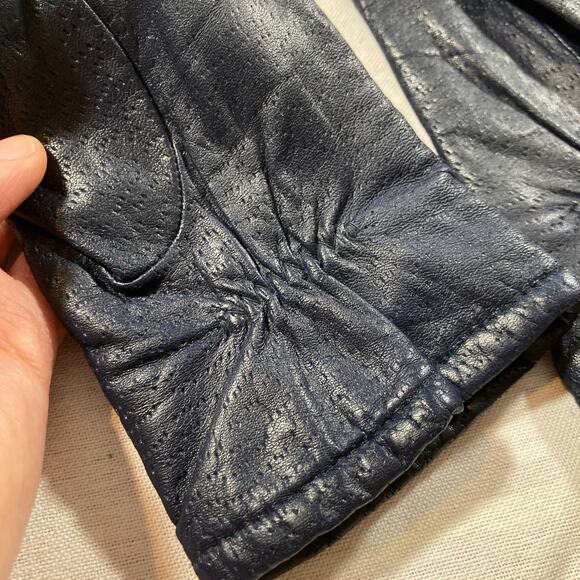 Fownes Women 6.5 Navy Blue Leather Lined  Driving Gloves Minimalist Classic Gift - Picture 6 of 6